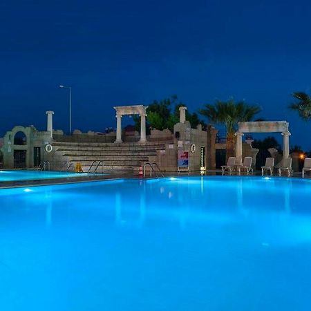 Esra Family Suite Hotel Altinkum  Exterior photo